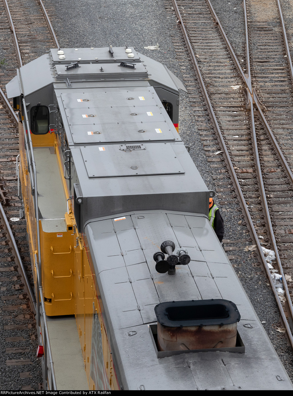 UP 7085